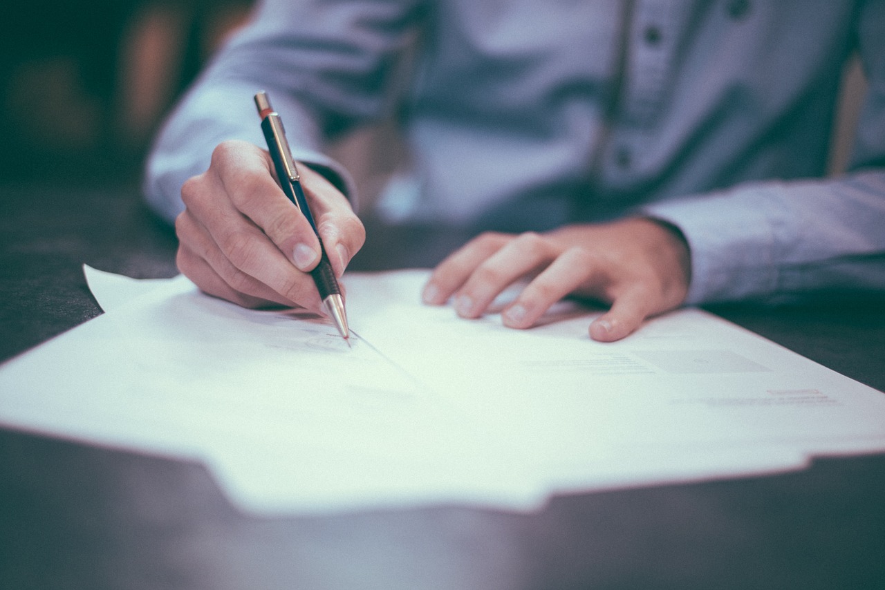 Wypowiedzenie umowy o pracę – jak je napisać?